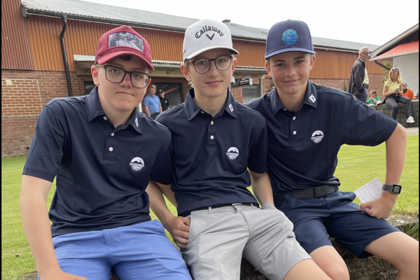 Junior- och paragolftävlingar