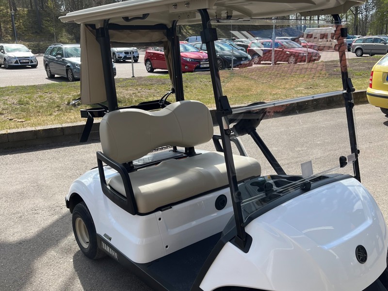 Nya golfbilar